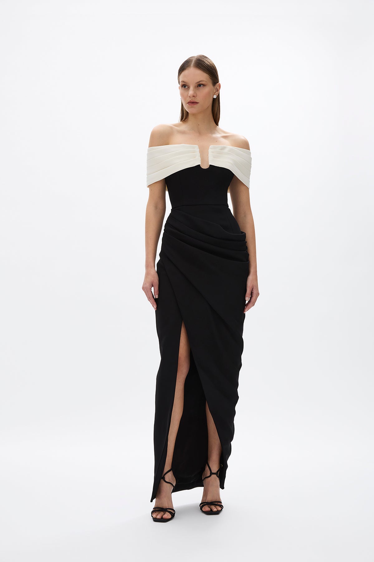 AVEN GOWN