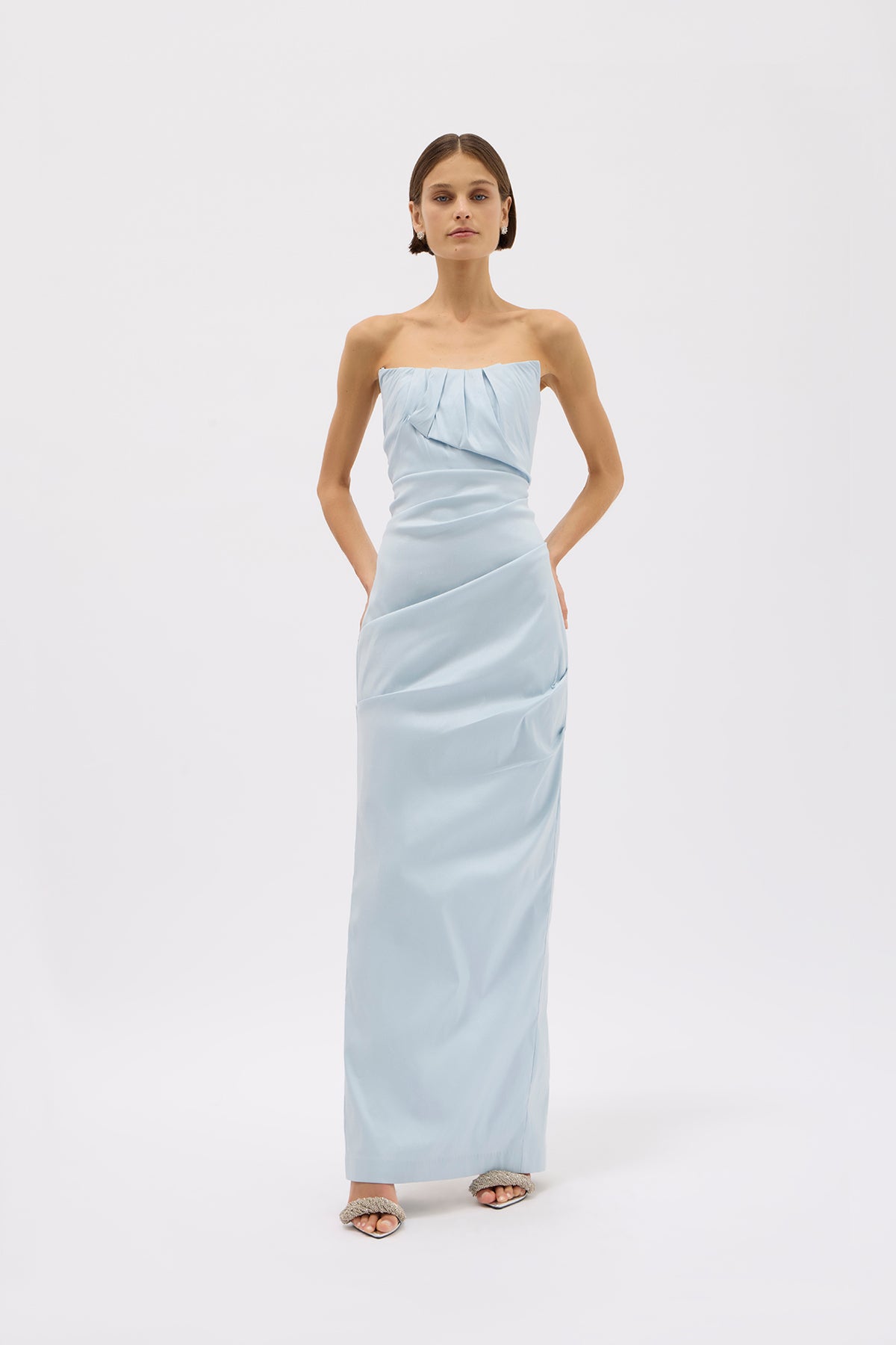 SIENNA STRAPLESS GOWN